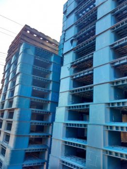 PALETE DE PL�STICO SEMINOVO NA COR AZUL MODELO PL-9 TIPO 2